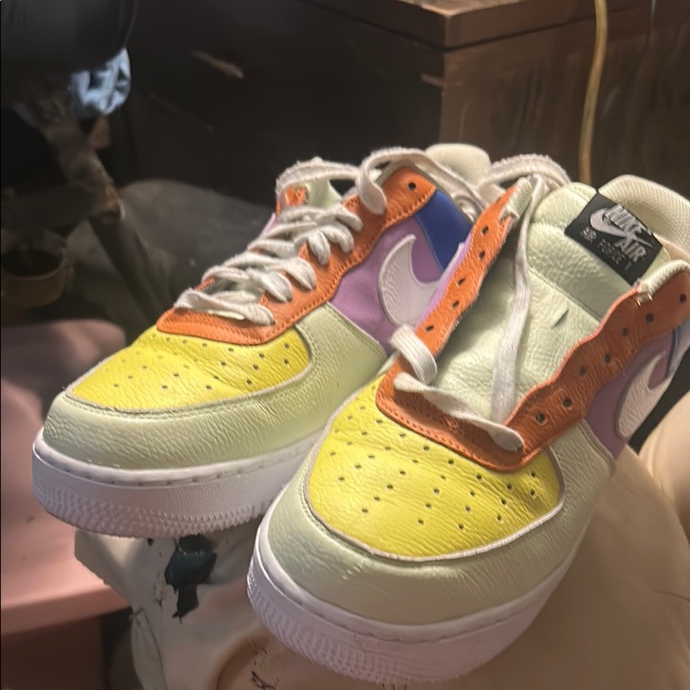 Men’s NikeYellow and Orange Sneakers